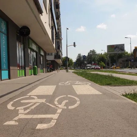 Airport Blue Lägenhet